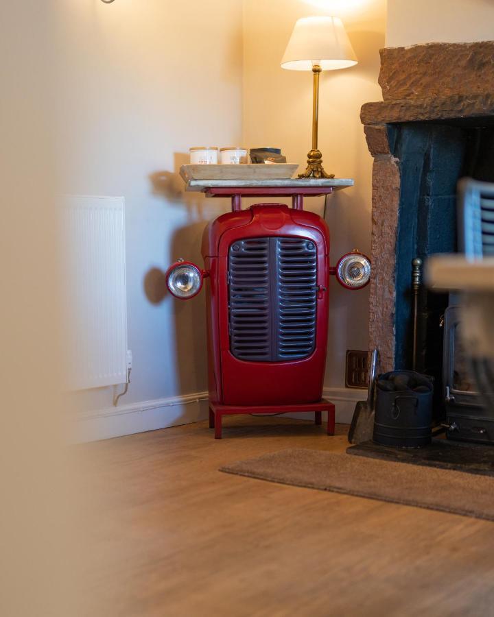 Gatesgarth Cottage @ The Pheasant Inn Brampton  Extérieur photo